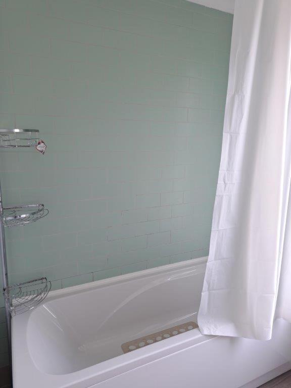 Single Near Seven Kings Train Station *